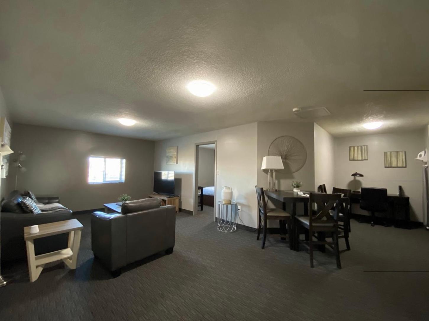 Travelodge By Wyndham Grande Prairie Ngoại thất bức ảnh