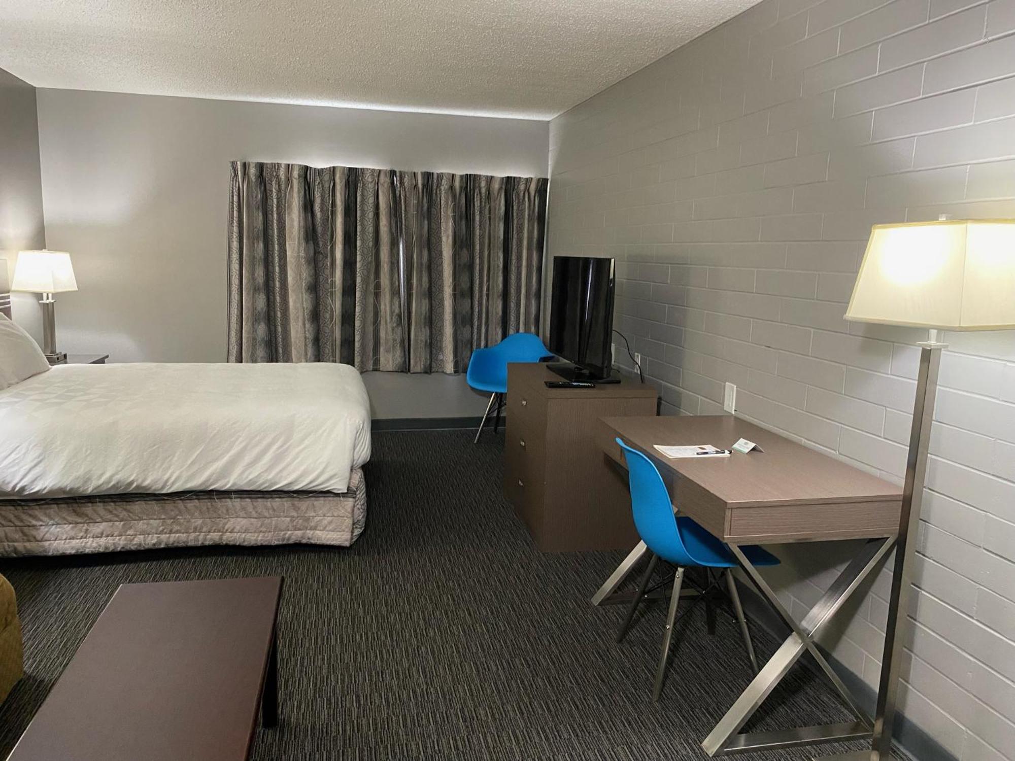 Travelodge By Wyndham Grande Prairie Ngoại thất bức ảnh
